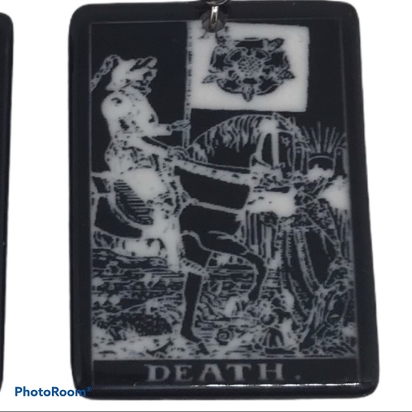 DEATH BLACK TAROT CARD EARRINGS GOTH WICCA GYPSY - Picture 4 of 4